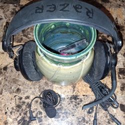 RAZOR GAMING HEADSET FOR PC AND A MINI MIC