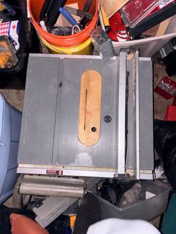 Table Saw with Rip Fence