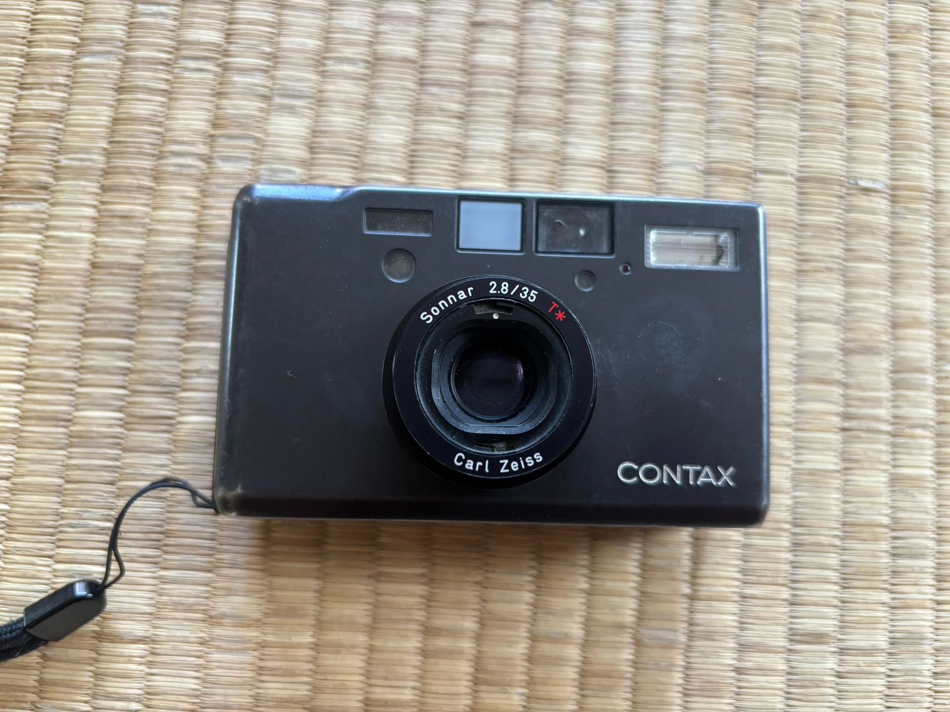 Contax T3 35mm Point And Shoot 35mm Camera User* - Main Image