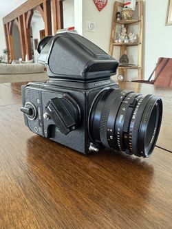 Hassleblad 500cm with Carl Zeiss Planar 100mm f3.5 A12 back FULL CLA WITH PAPERWORK