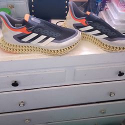 Zapatos Adidas En Un Muy Buen Estado