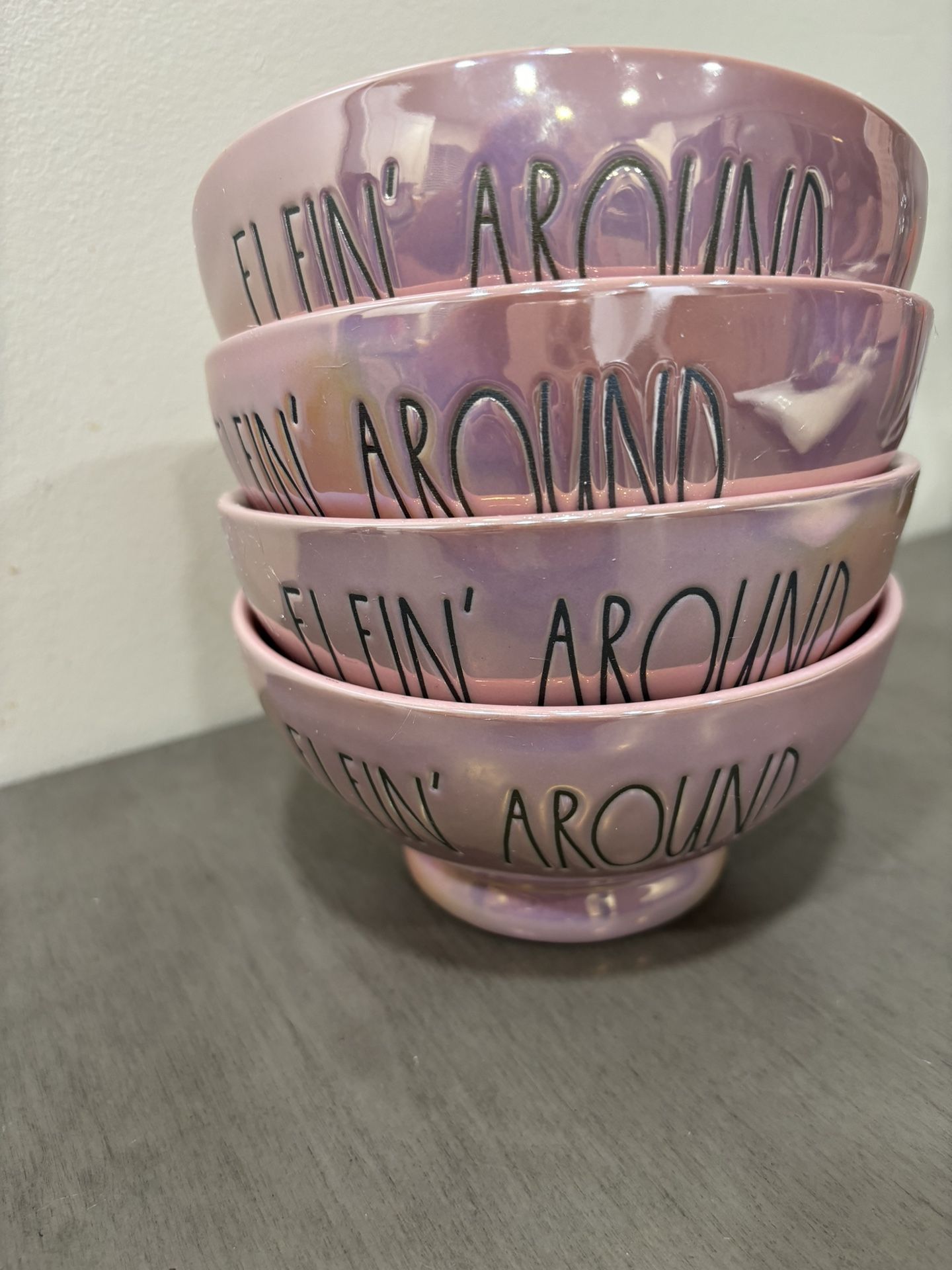 Set Of 4 Pink Iridescent Bowls