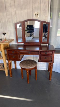 Real Wood Vanity