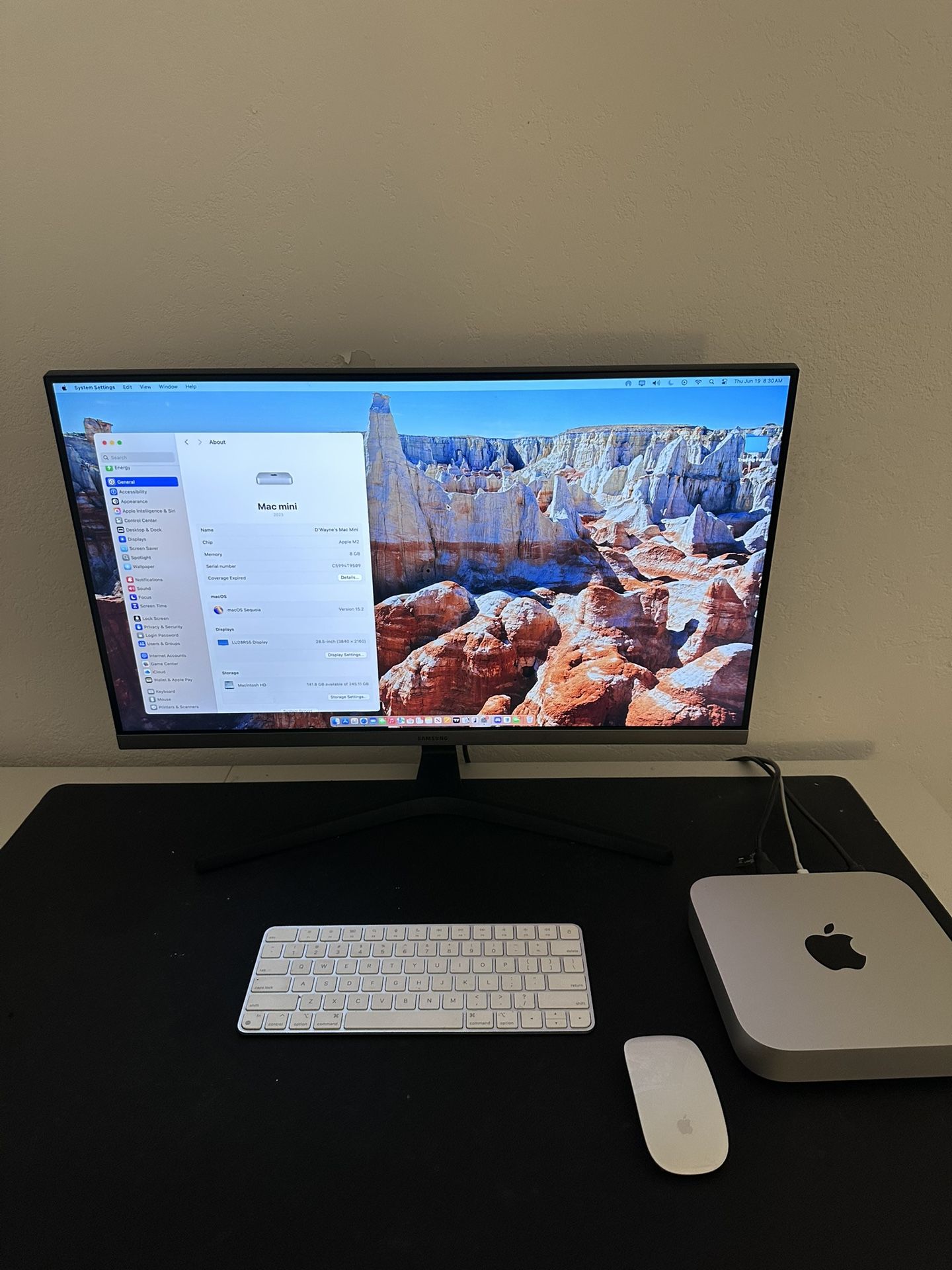 Mac Mini M2 + 4K HDR Moniter