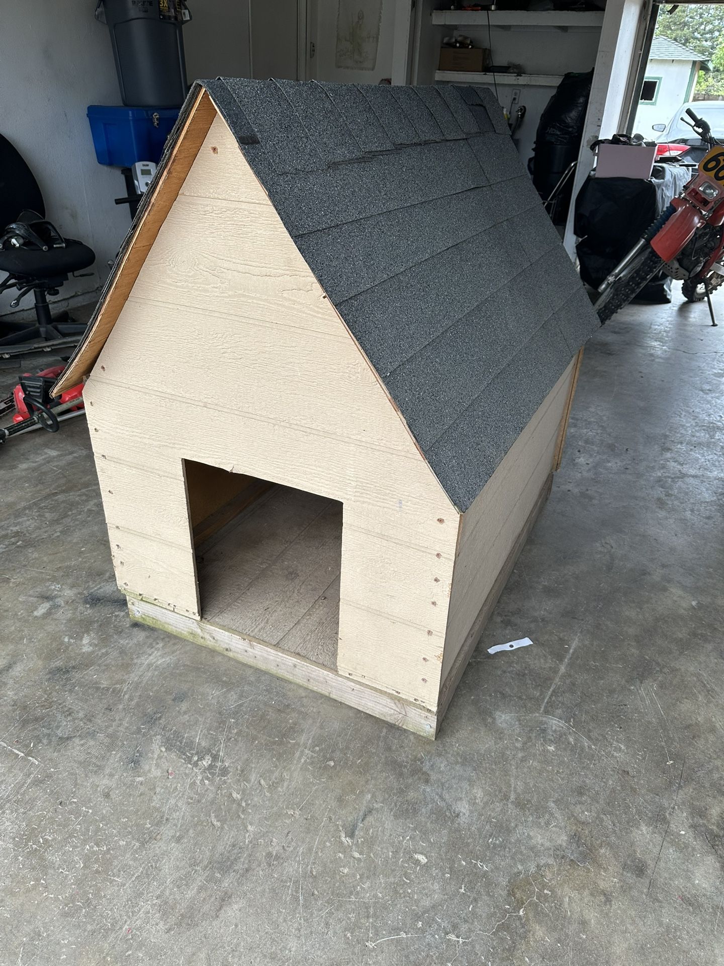 Dog House