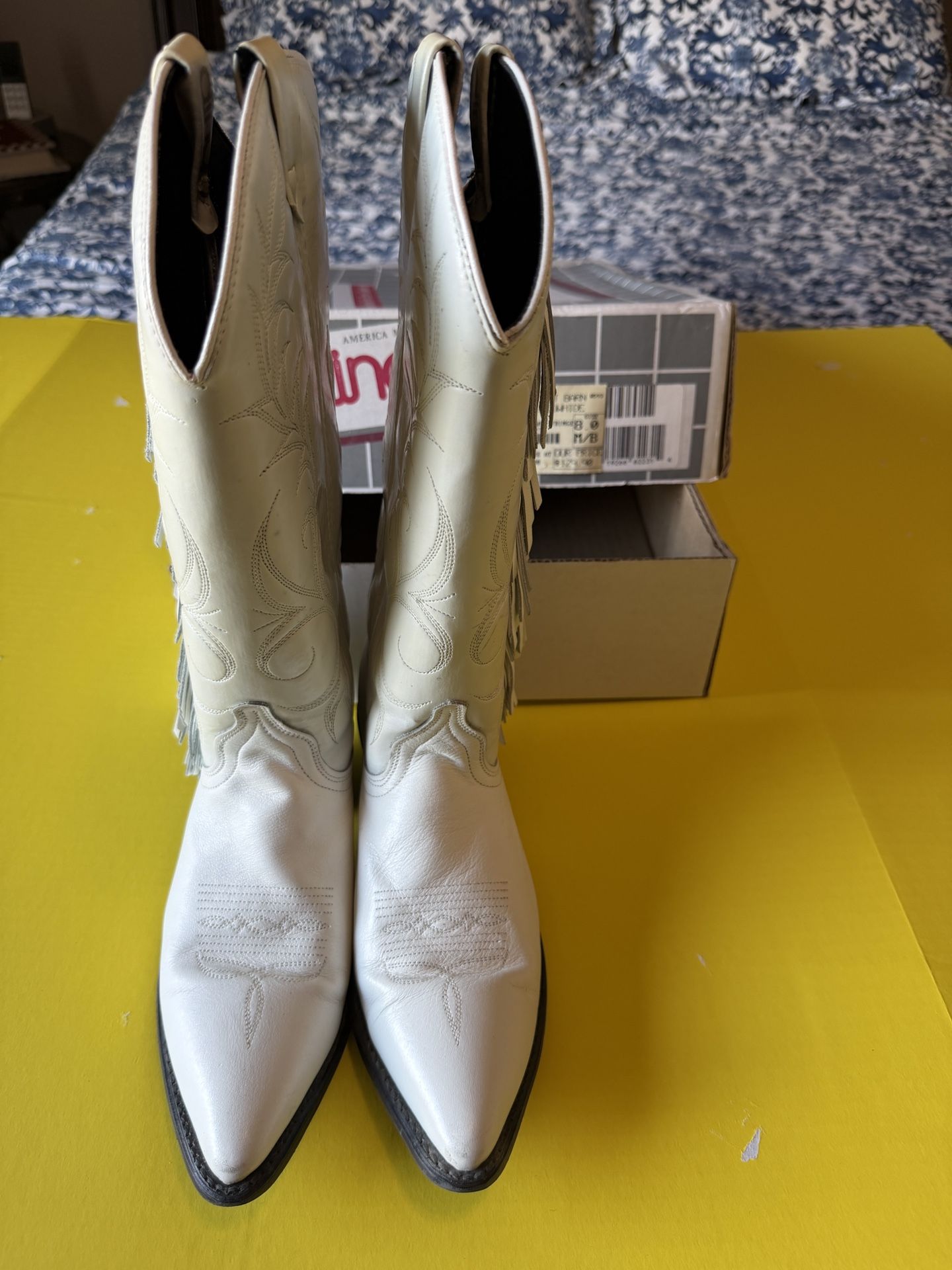Dingo White Fringe  Cowhide Boot Women’s 8
