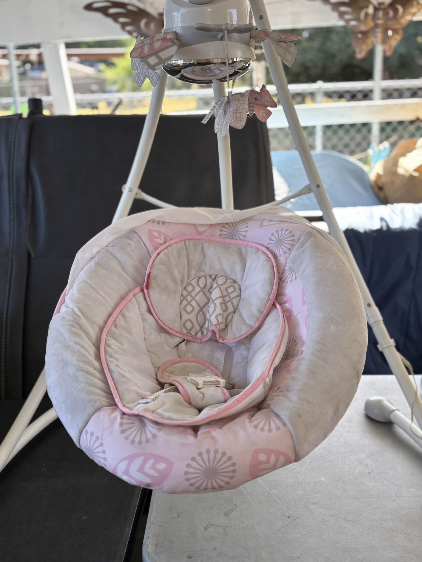 Fisher, prize, baby girl swings