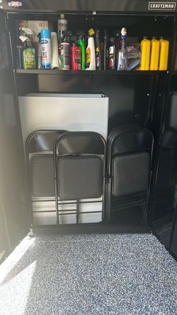 Table and chair set