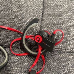 PowerBeats Wireless Earbuds Thumbnail