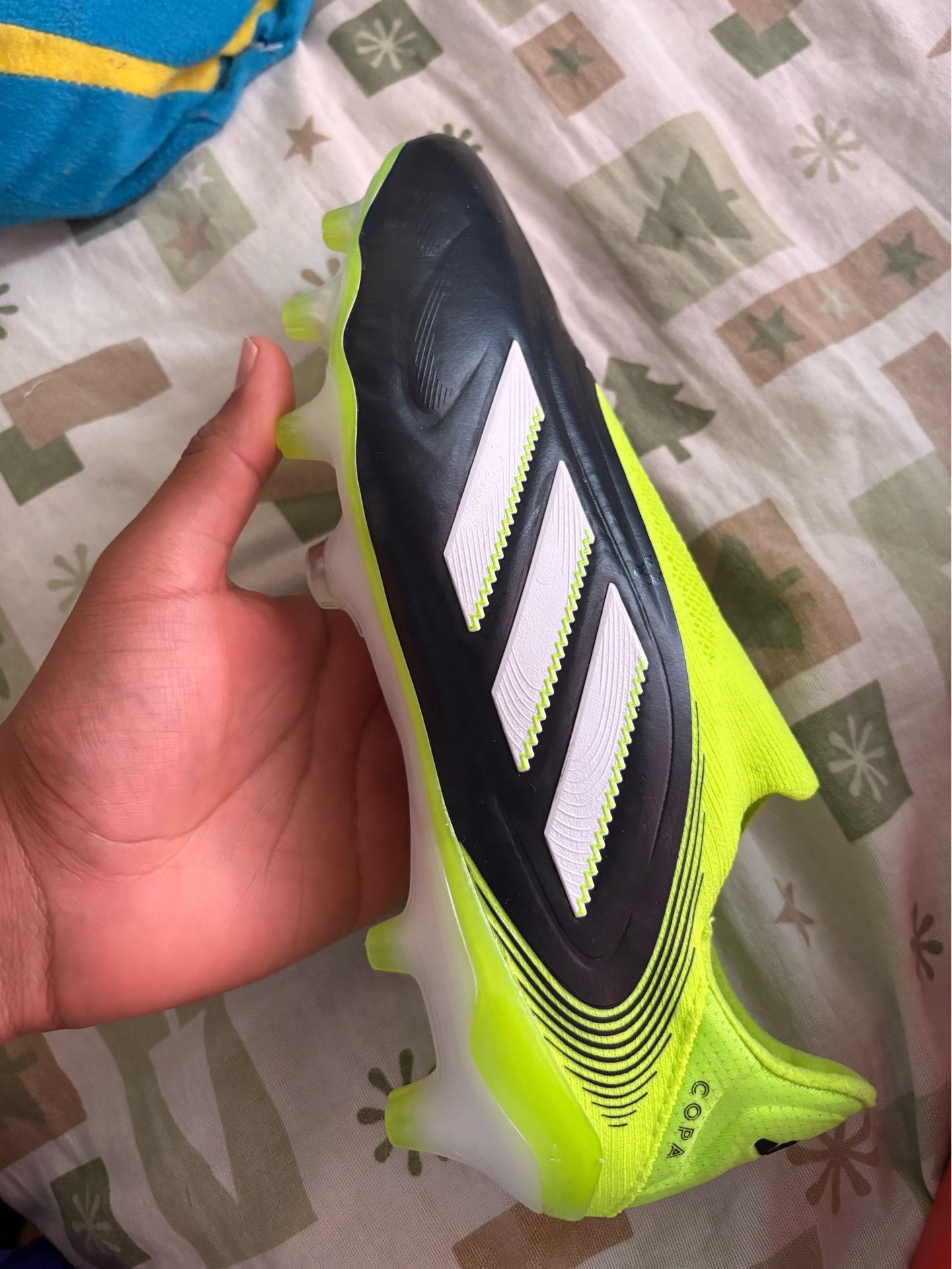 COPA PURE 3 ELITE LACELESS FIRM GROUND CLEATS