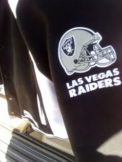 Big jacket raiders size 3x very nice