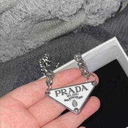 Chain Necklace Designer Tag