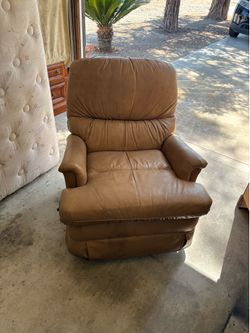 Leather recliner