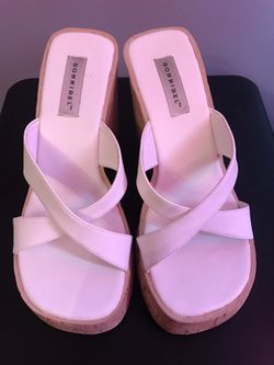 White wedges