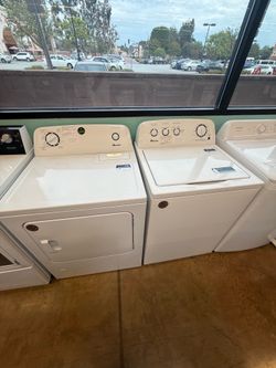Amana Washing machine and gas dryer