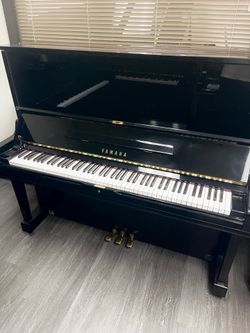 1988 Yamaha U3 Upright Piano