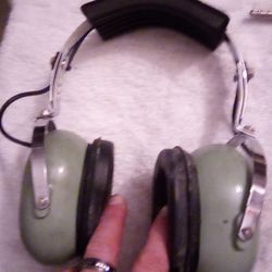 David Clark Company Ground Support Headsets $200 FIRM