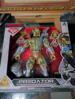 Brand New: 12" Predator Classic Action Figure (Lanard)