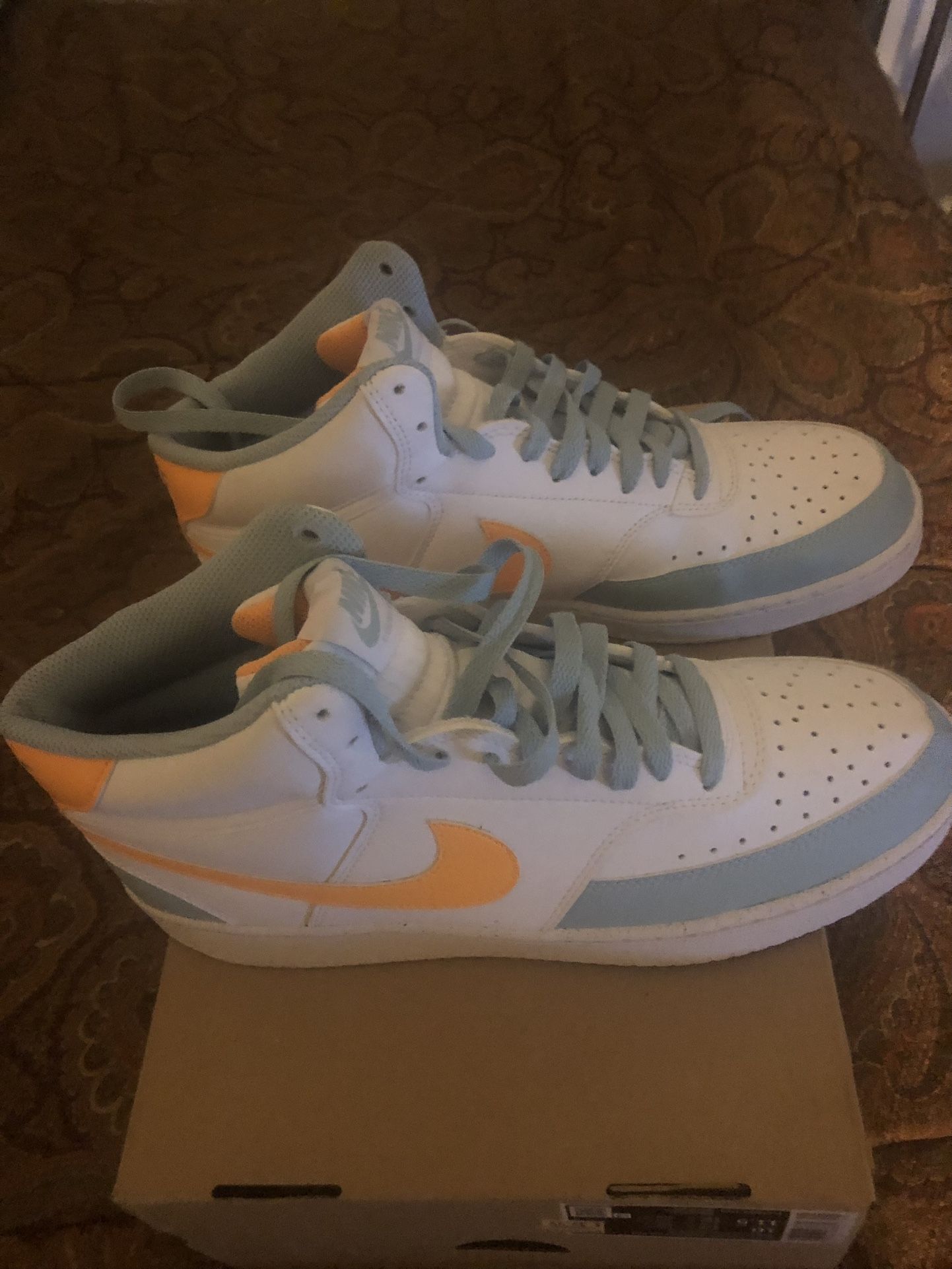 Tennis Shoe Bundle Size 10