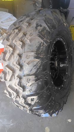 Can am tire and rim