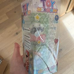 New In Box- Pringle Can Squishy 