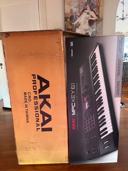Akai MPC Key 61 Mint Condition!
