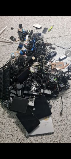 Electronics BUNDLE: Phones For Parts & Computer Equipment, Charging Cables Etc