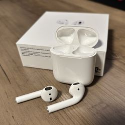 Apple AirPods (2nd gen) 