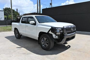 2025 Nissan Frontier Crew Cab
