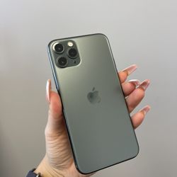 iPhone 11 Pro Unlocked 256Gb Like New With Warranty 