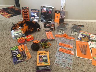 Lots Of Halloween items