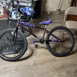 24 inch Wheelie Bike / Bmx
