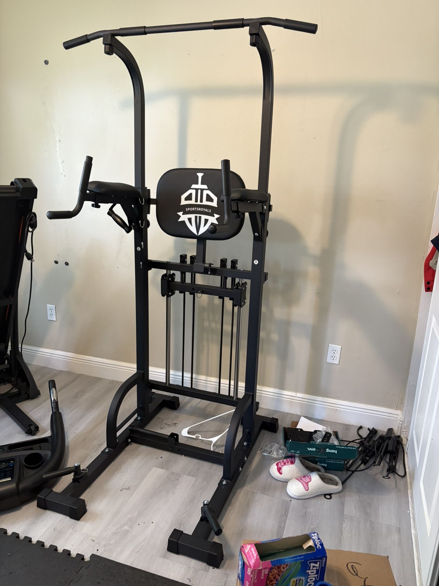 Pull Up Station Brand New (MORE BARGAINS ON PAGE)