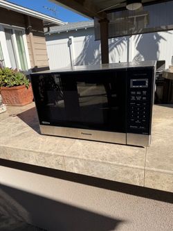 Microwave Panasonic the genius 1200w
