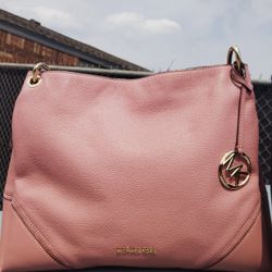 Micheal Kors Nicole Lrg Pebble Leather Shoulder Bag