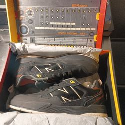 New Balance Tiagos 808 Roland Limited Edition 