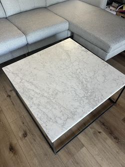 West Elm Marble Coffee Table – White Marble / Black Metal