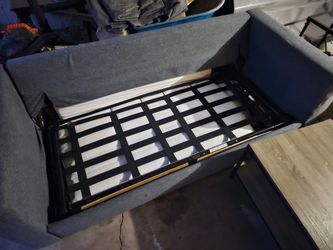 Pull out bed
