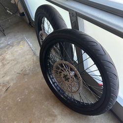Talaria tires