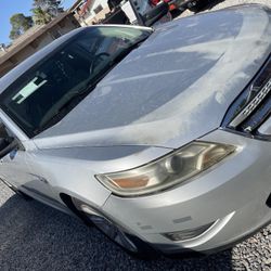 2011 Ford Taurus