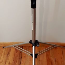Speaker Monitor Tripod AV