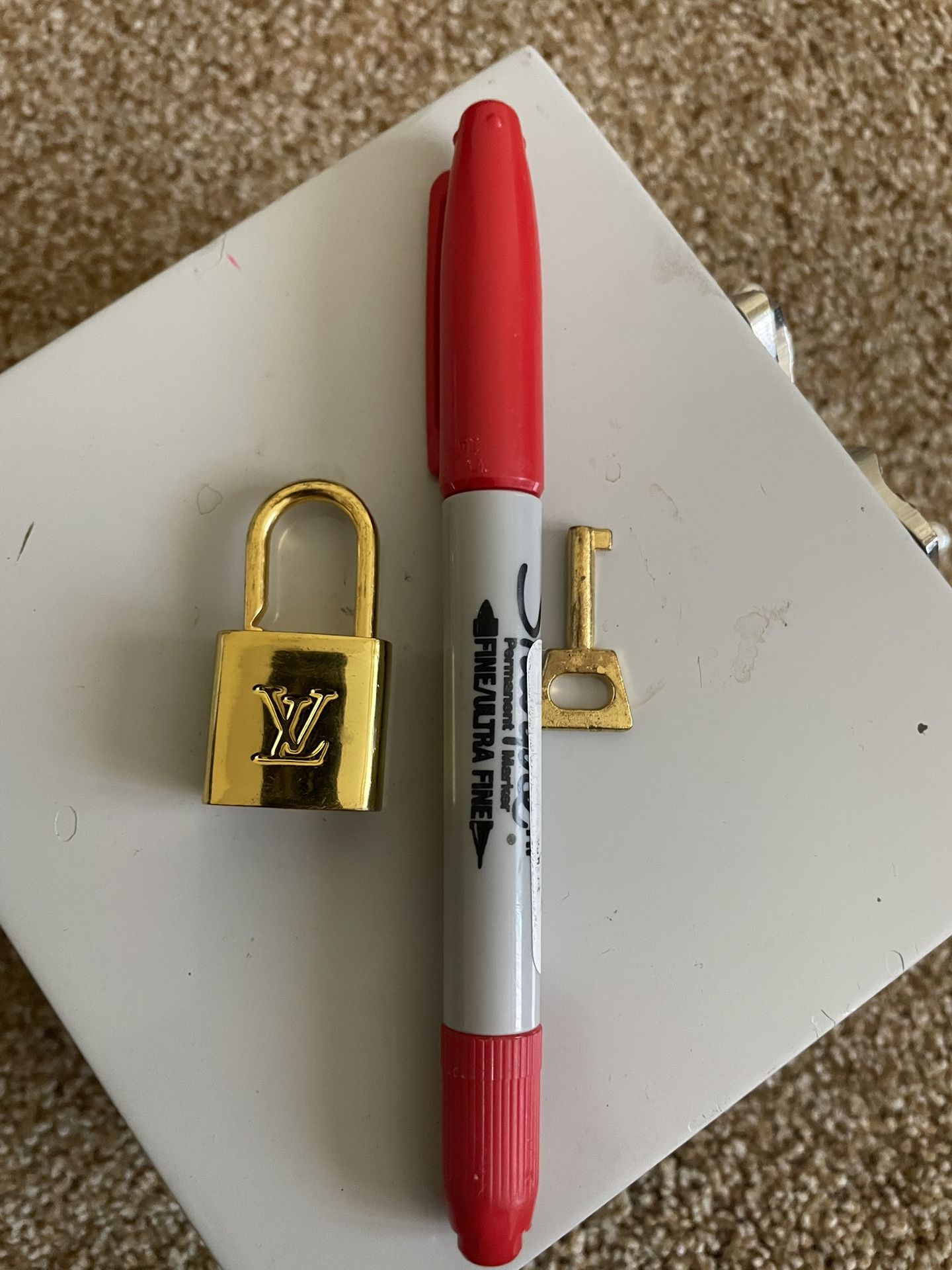 Authentic Louis Vuitton Lock and Key for Sale in West Covina, CA - OfferUp