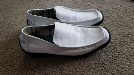 Kenneth Cole Reaction dress shoes.