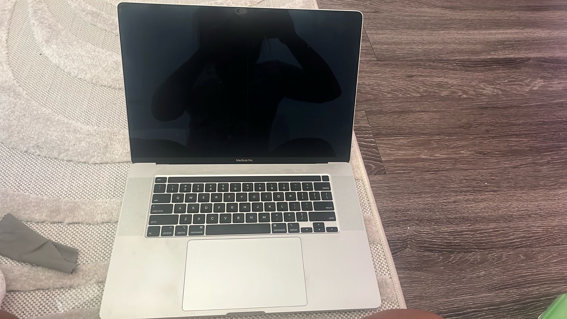 MACBOOK PRO  16” 2019 16GB/ 512GB SSD