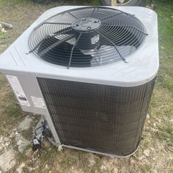 Central Cooling Air / Aire Central