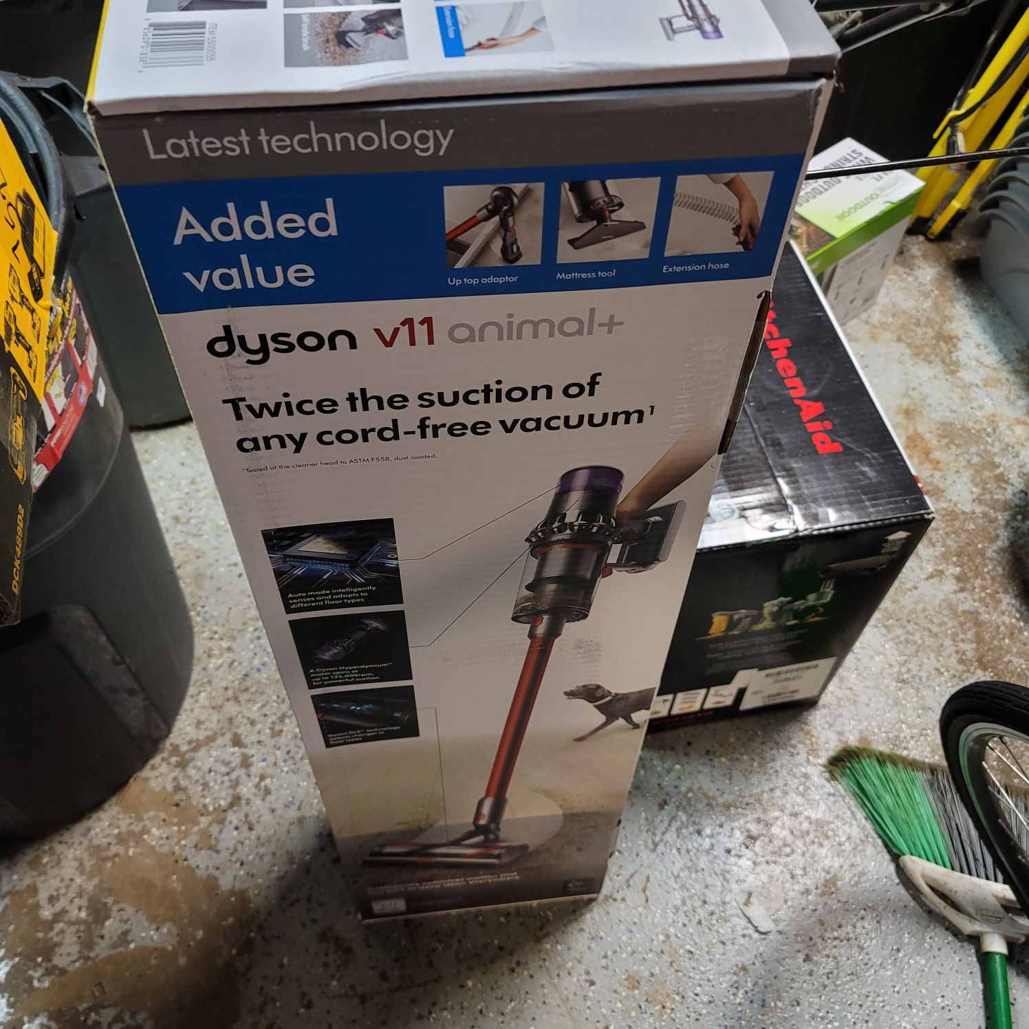 Dyson v11 animal + cordless vacuum