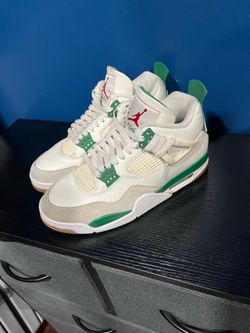 Air Jordan 4 Pine Green SB