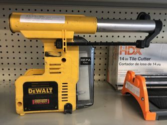 DeWalt D25303DH Dust Extractor
