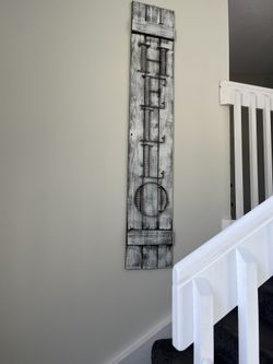 WOOD SIGN/PICTURE