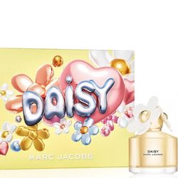 Marc Jacob’s Set For Women 